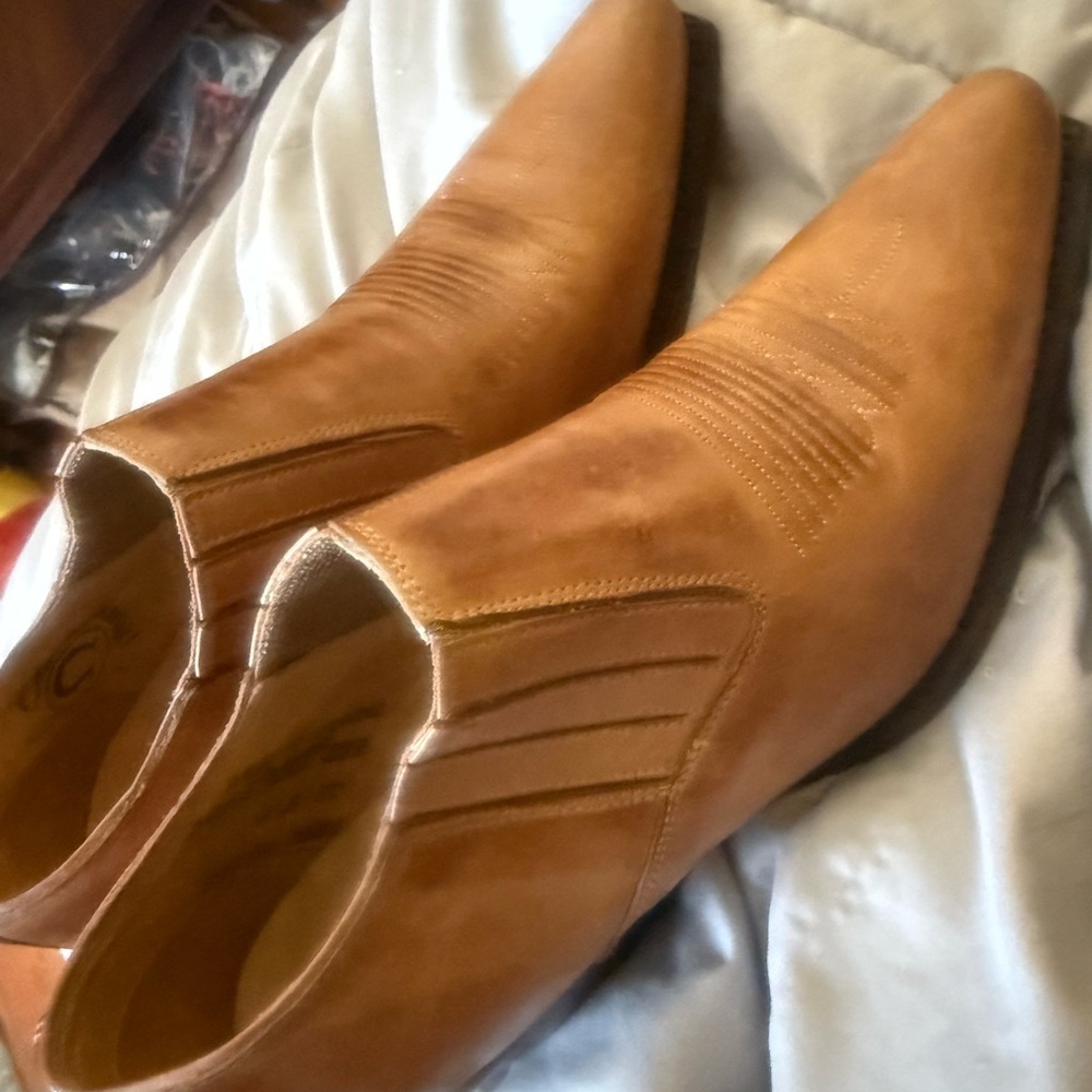 Stylish Tan Ankle Booties for Women
